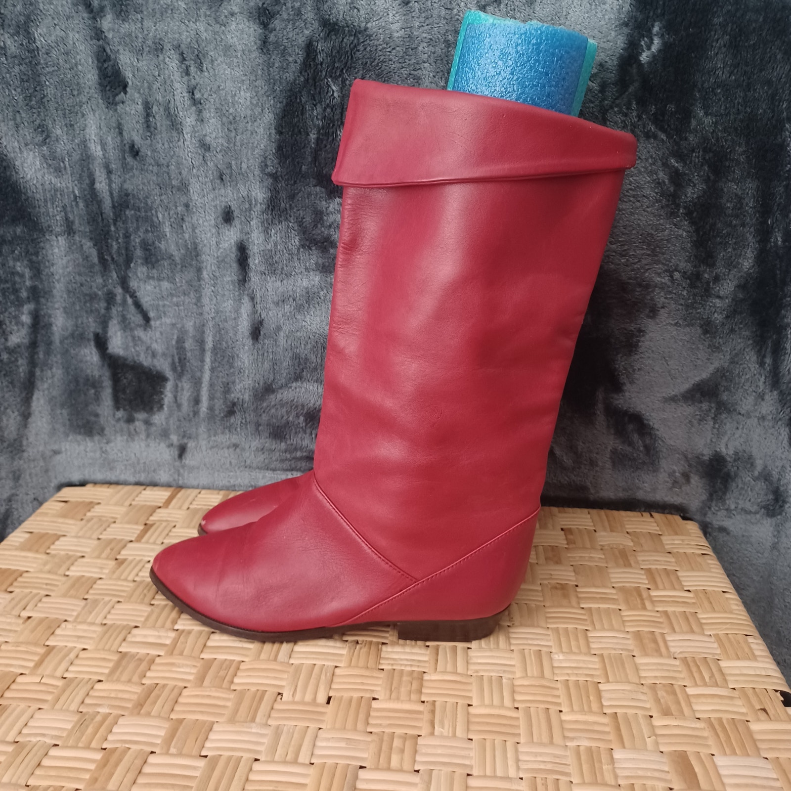 Vintage Red Slouchy Heeled Boot 5b Mister Shoes By Markon Footwear